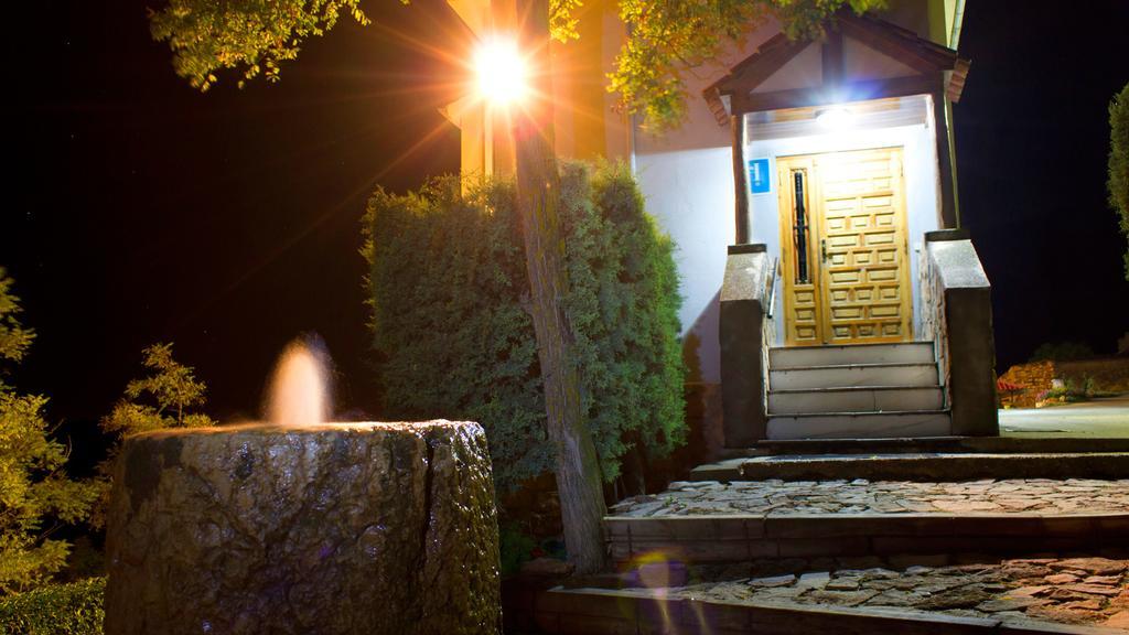 Hospedium Hostal Restaurante El Mirador De Атьенса Экстерьер фото